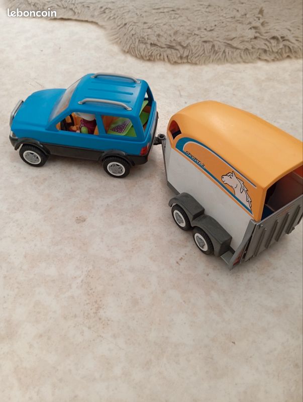 Voiture remorque Playmobil (image 3)