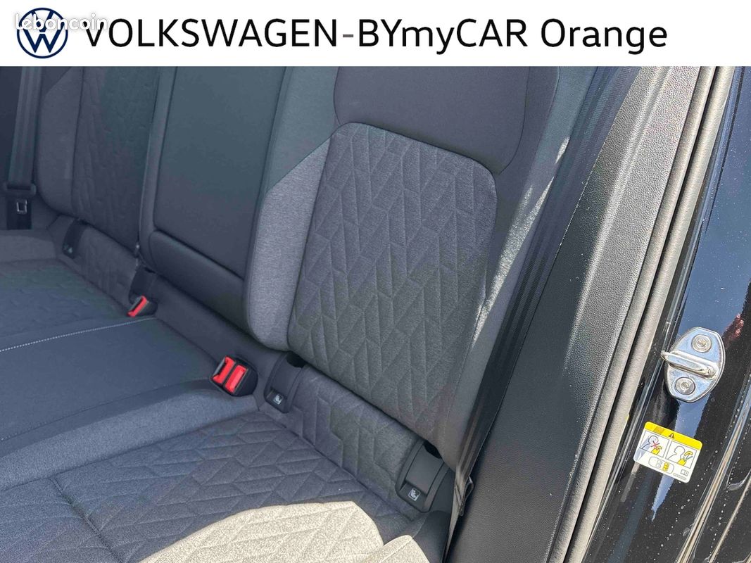VOLKSWAGEN Golf 1.5 eTSI EVO2 116 DSG7 VW Edition (image 24)