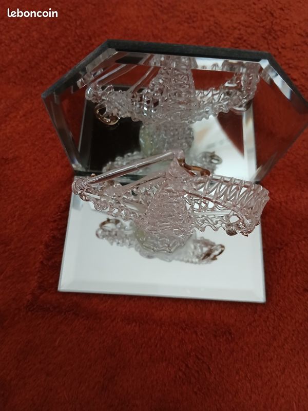 Bibelot en verre (image 3)