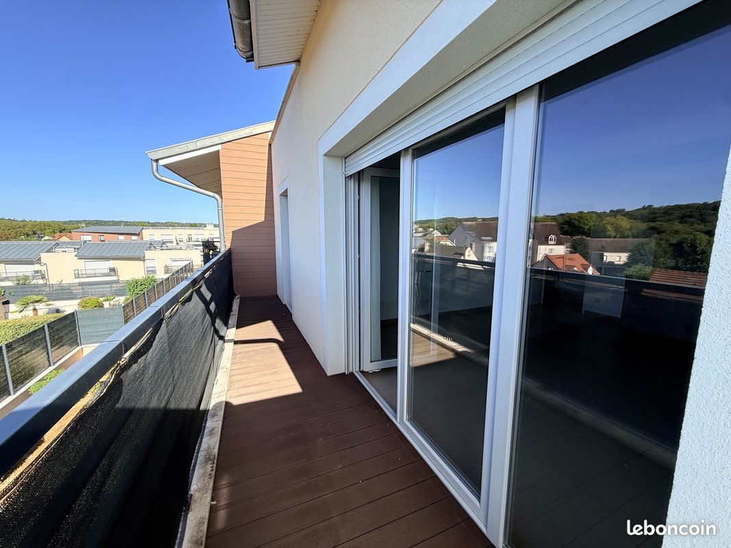 Appartement 3 pièces 62 m² · à Crécy-la-Chapelle · 62 m² · 272 000 €