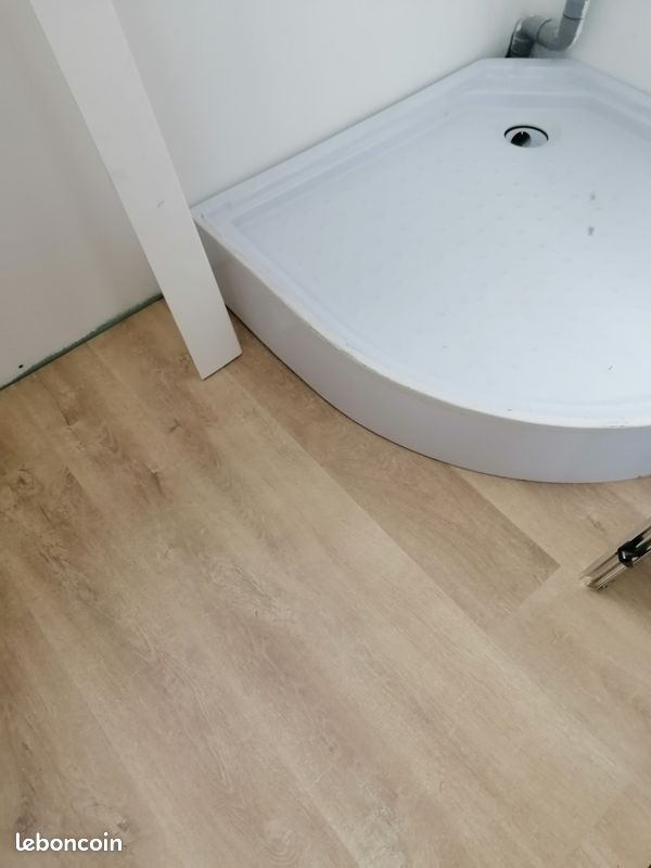 Lames de parquet waterproof (image 3)