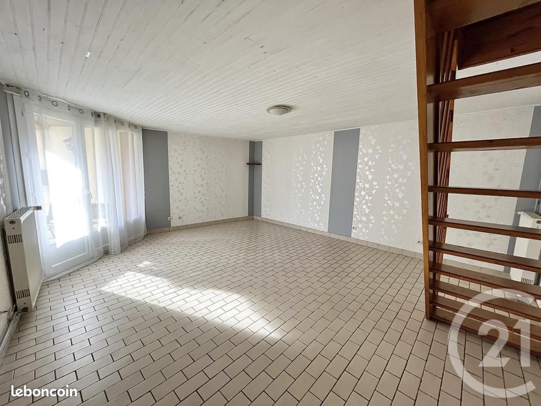 Maison 4 pièces 114 m² - Châtellerault 86100 (image principale 8)