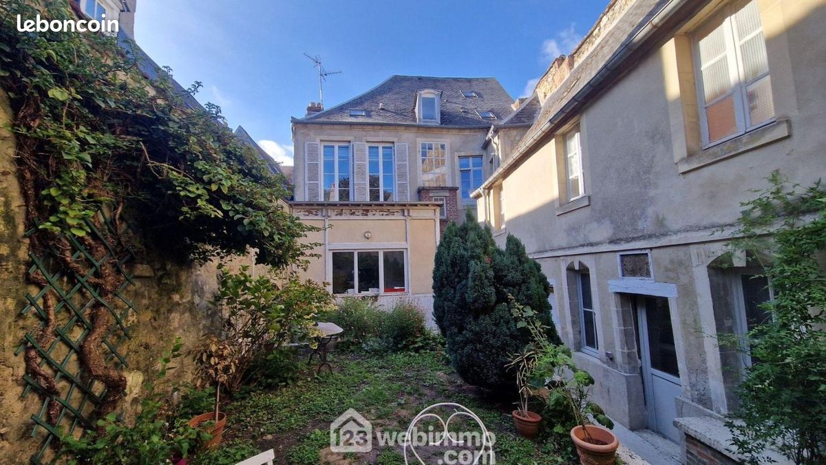 Appartement 5 pièces 109 m² · à Laon · 109 m² · 132 000 €