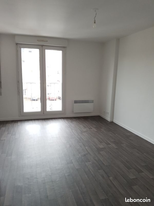 Studio 1 pièce 27 m² - Limoges 87000 (image principale 2)
