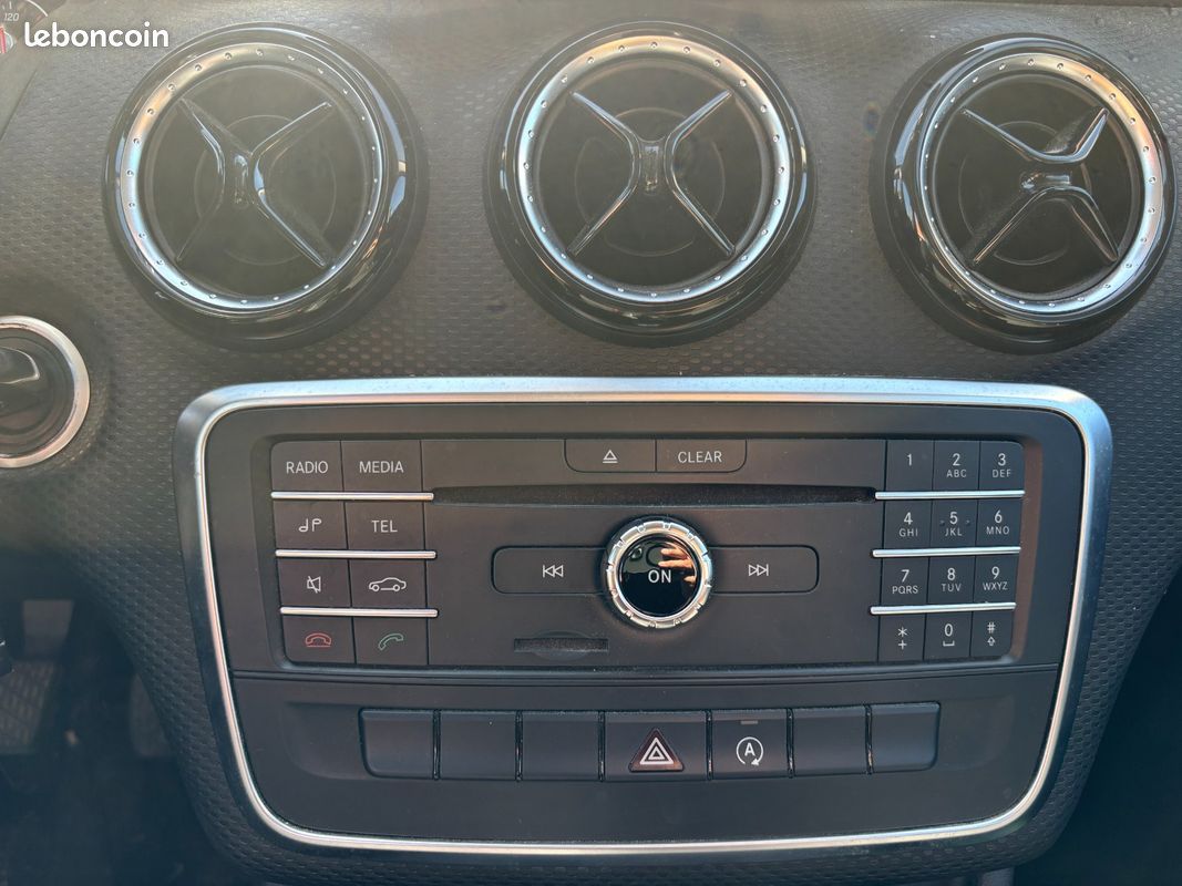 Mercedes classe a 1.6 102 ch intuition (image 17)