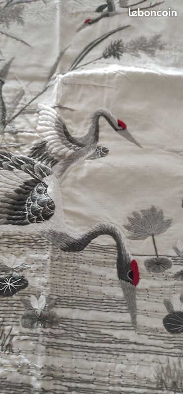 Grande broderie (image 1)