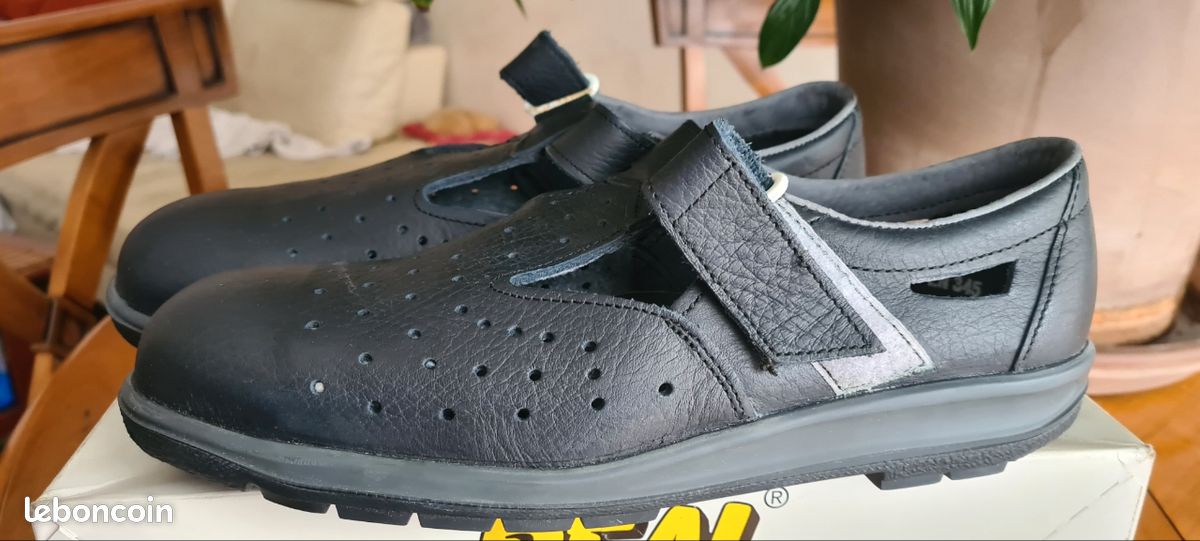 Chaussures de sécurité "speciale été, grande chaleur " très agréable à porter, T43, état neuf (image 6)
