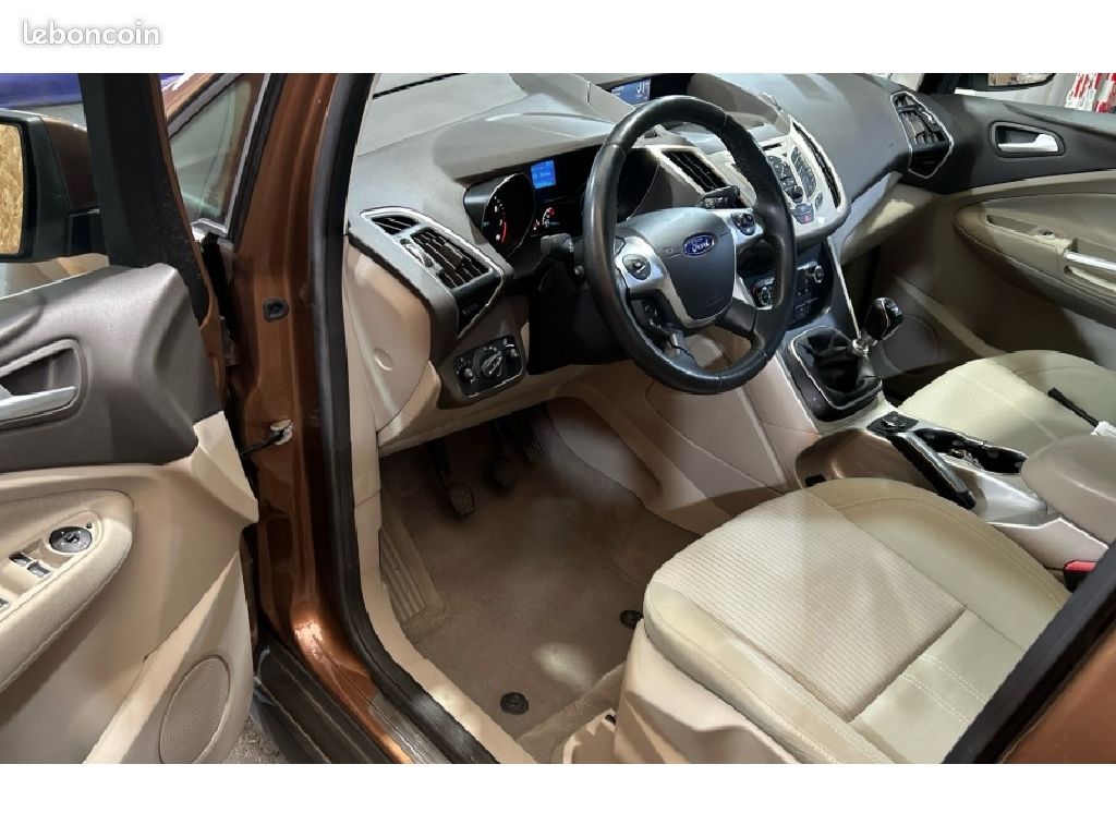 Ford C-Max 1.0 125 SetS EcoBoost Titanium X (image 6)
