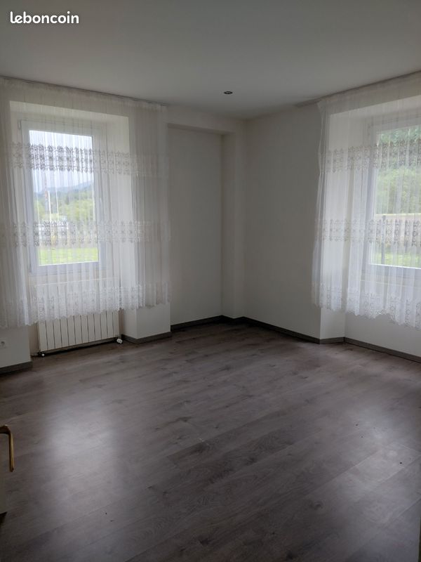 Appartement 5 pièces 140 m² · à La Tour · 140 m² · 330 000 €