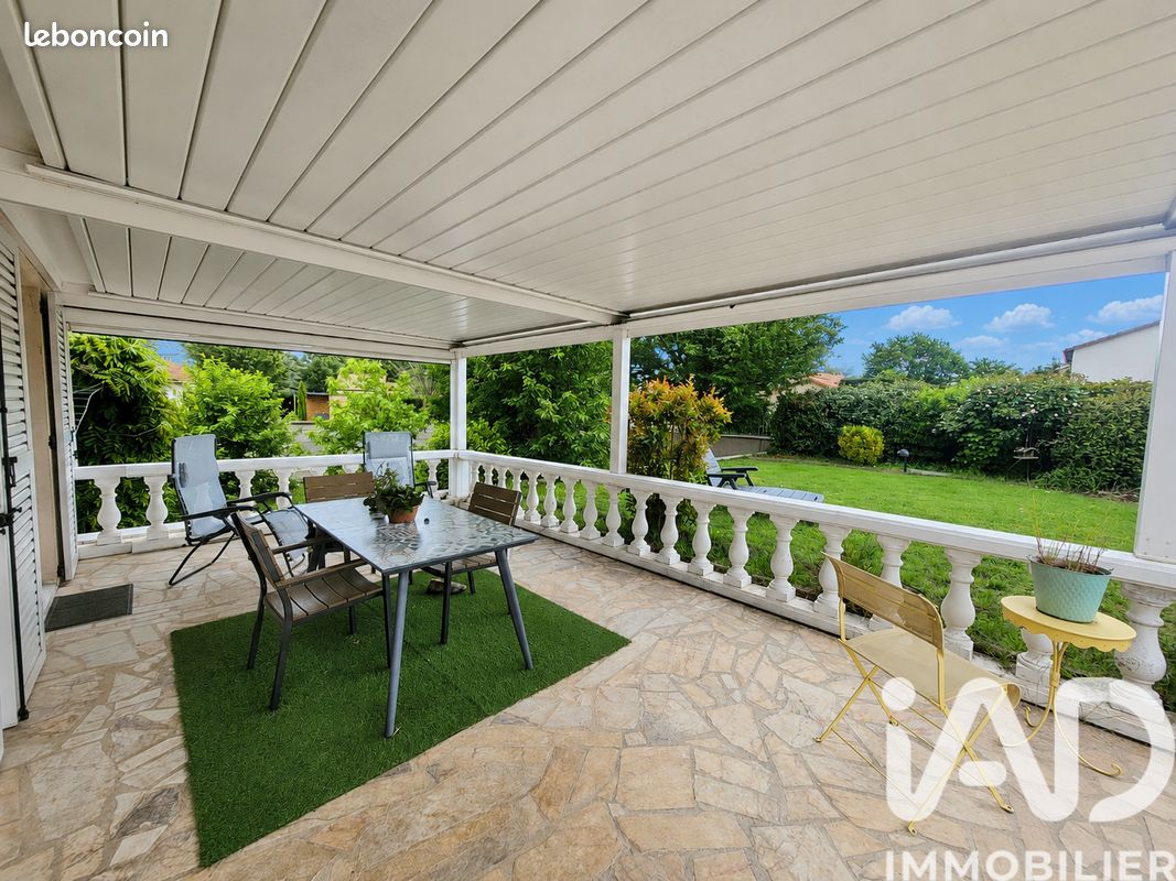 Maison 5 pièces 125 m² · à Villerest · 125 m² · 294 000 €