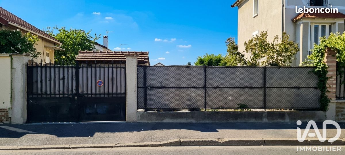 Terrain 515 m² · à Livry-Gargan · 515 m² · 241 000 €