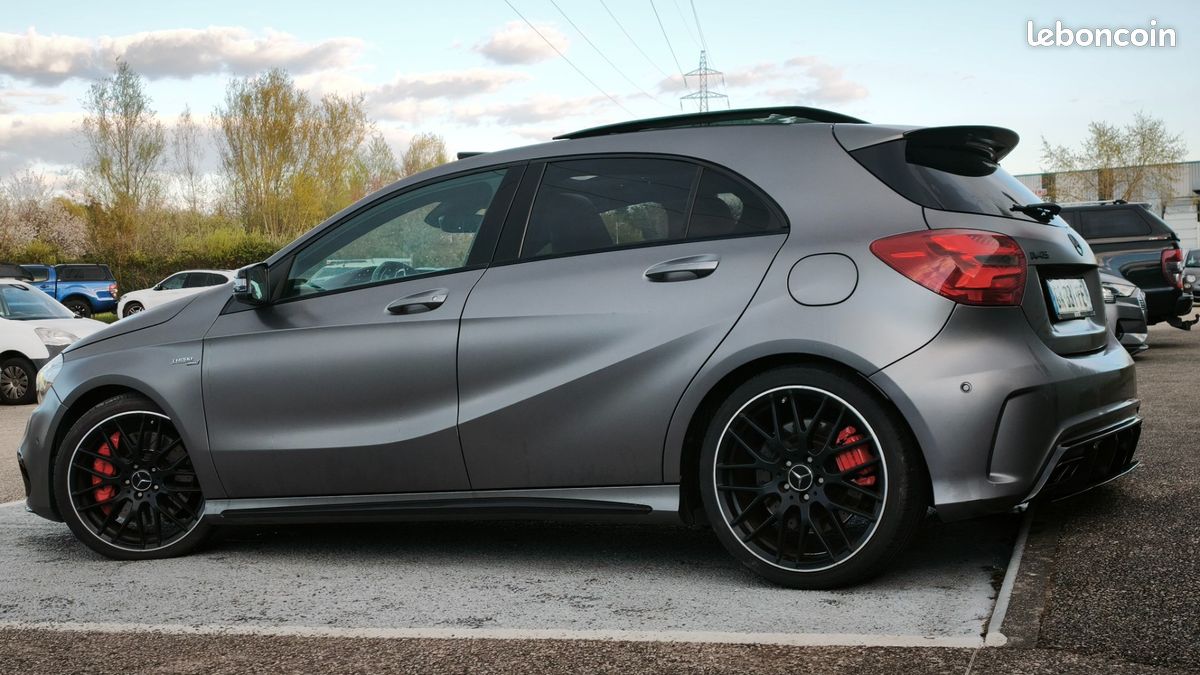 Mercedes CLASSE A 45 AMG 4AMTIC 381CV DCT7 (image 3)