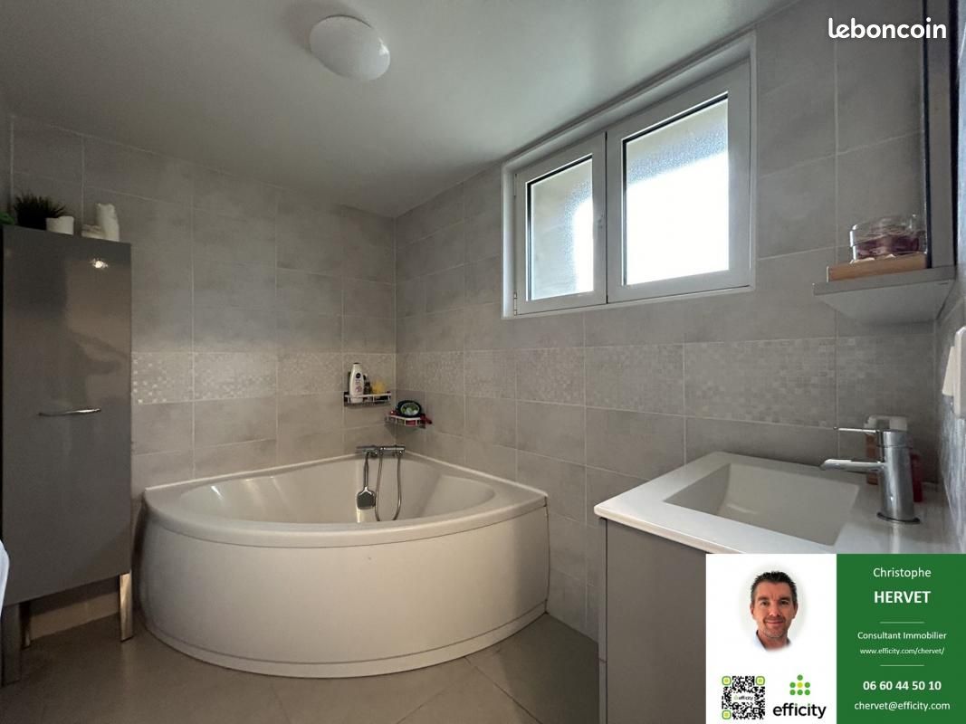 Maison 5 pièces 142 m² - Champniers 16430 (image principale 7)