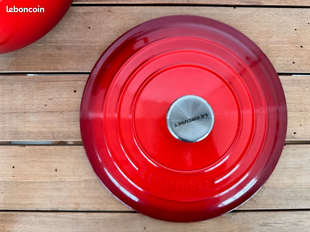Cocotte - LE CREUSET - Fonte émaillée - 24 cm - Volcanique - Résistance