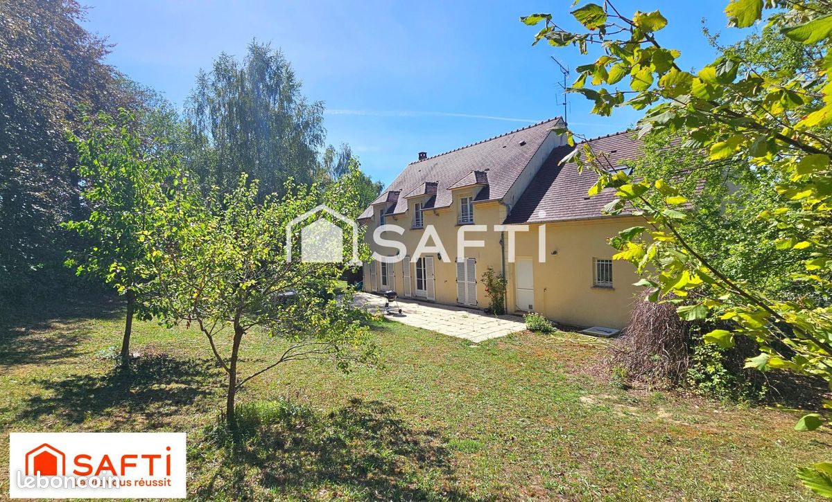 Maison 8 pièces 180 m² · à Villiers-Saint-Frédéric · 180 m² · 640 000 €