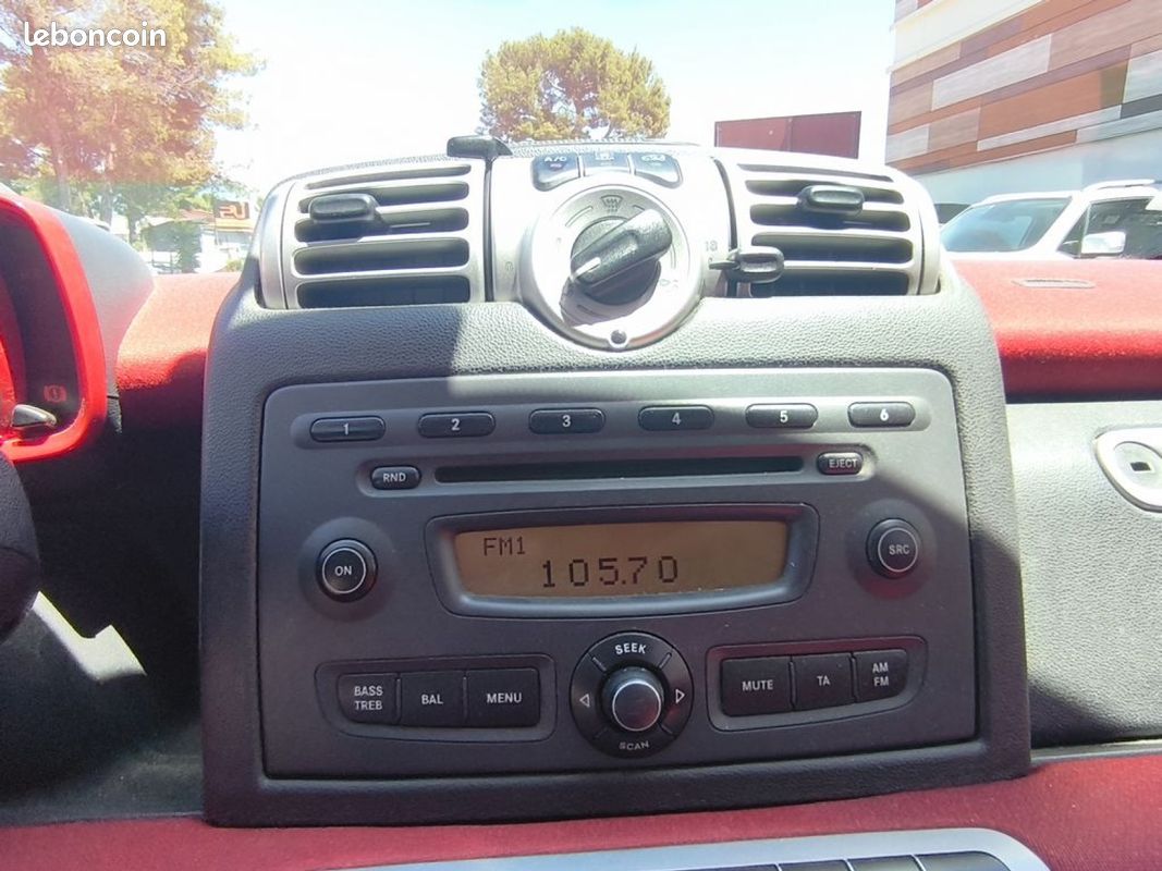 SMART FORTWO COUPE 71 Ch PASSION BVM5 TOIT PANORAMIQUE (image 17)