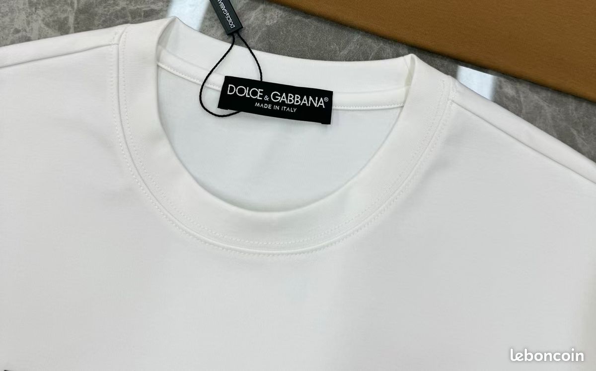 T-shirt à manches courtes imprimé de lettres colorées de style minimaliste (image 4)