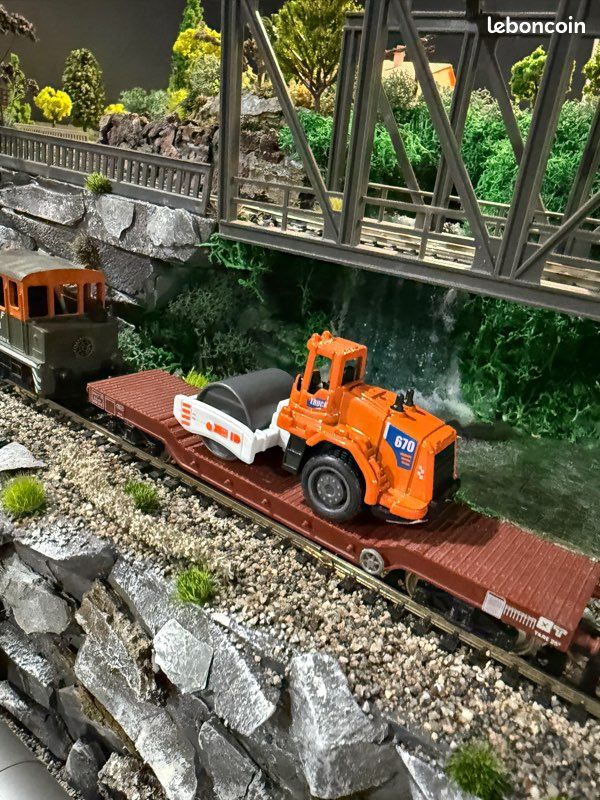 Busch Rouleau De Route Enroulé Échelle N - Modélisme Ferroviaire, Accessoire De Paysage Pour Diorama (réf. BUE7087)