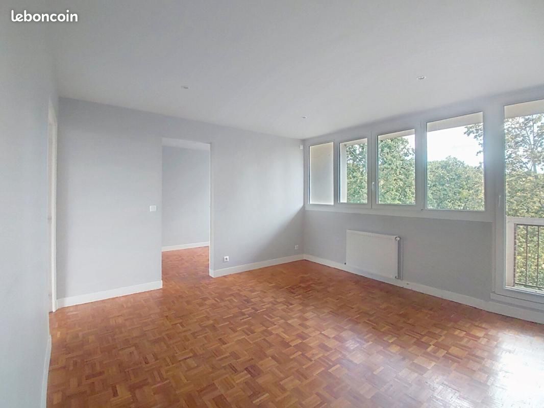 Appartement 3 pièces 55 m² · à Verneuil-sur-Seine · 55 m² · 1 000 €/mois