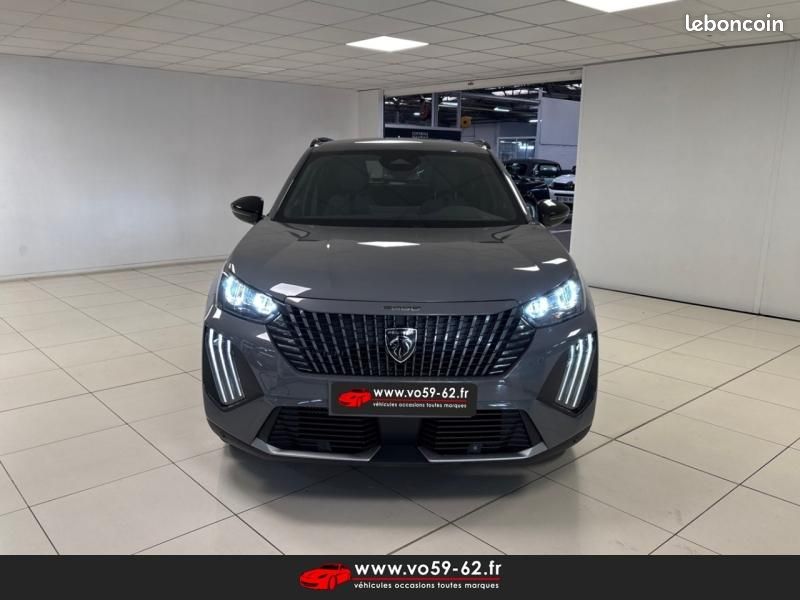 Peugeot 2008 1.2 100ch S&S Allure (image 22)