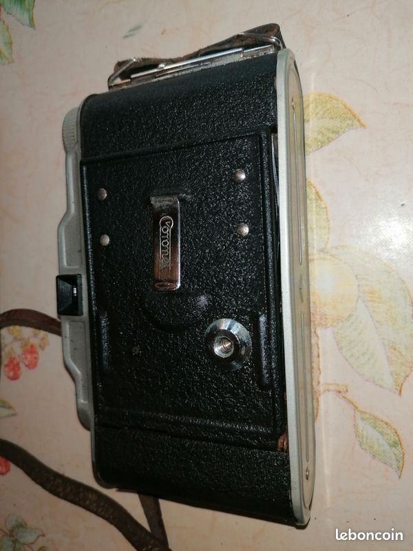 Appareil photo ancien Coronet Rapide à soufflet – avec étui en cuir (image 5)