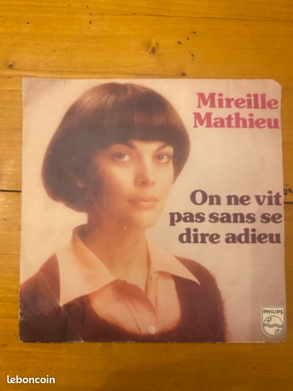 Mireille Mathieu. On ne vit pas sans se dire adieu. 45 Tours (image 1)