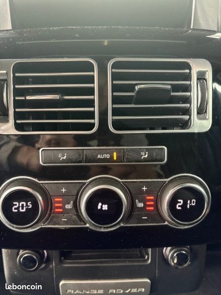 Land-rover RANGE ROVER 4.4 SDV8 339CH VOGUE LWB MARK VII (image 25)