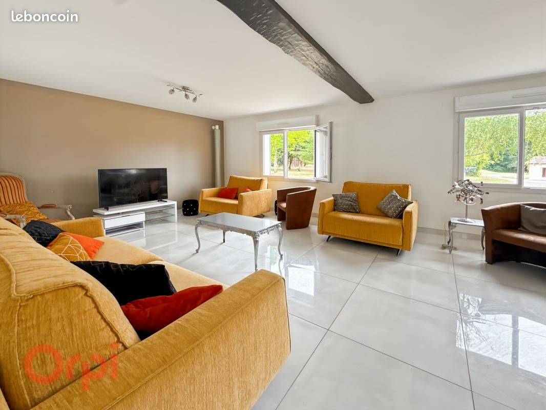 Maison 5 pièces 232 m² (image 3)