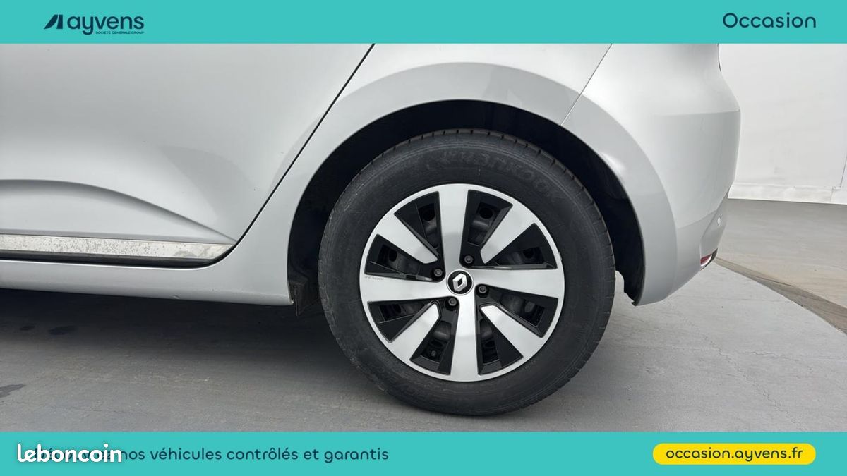 Renault Clio 1.6 E-Tech 145ch full hybrid Evolution (image 6)