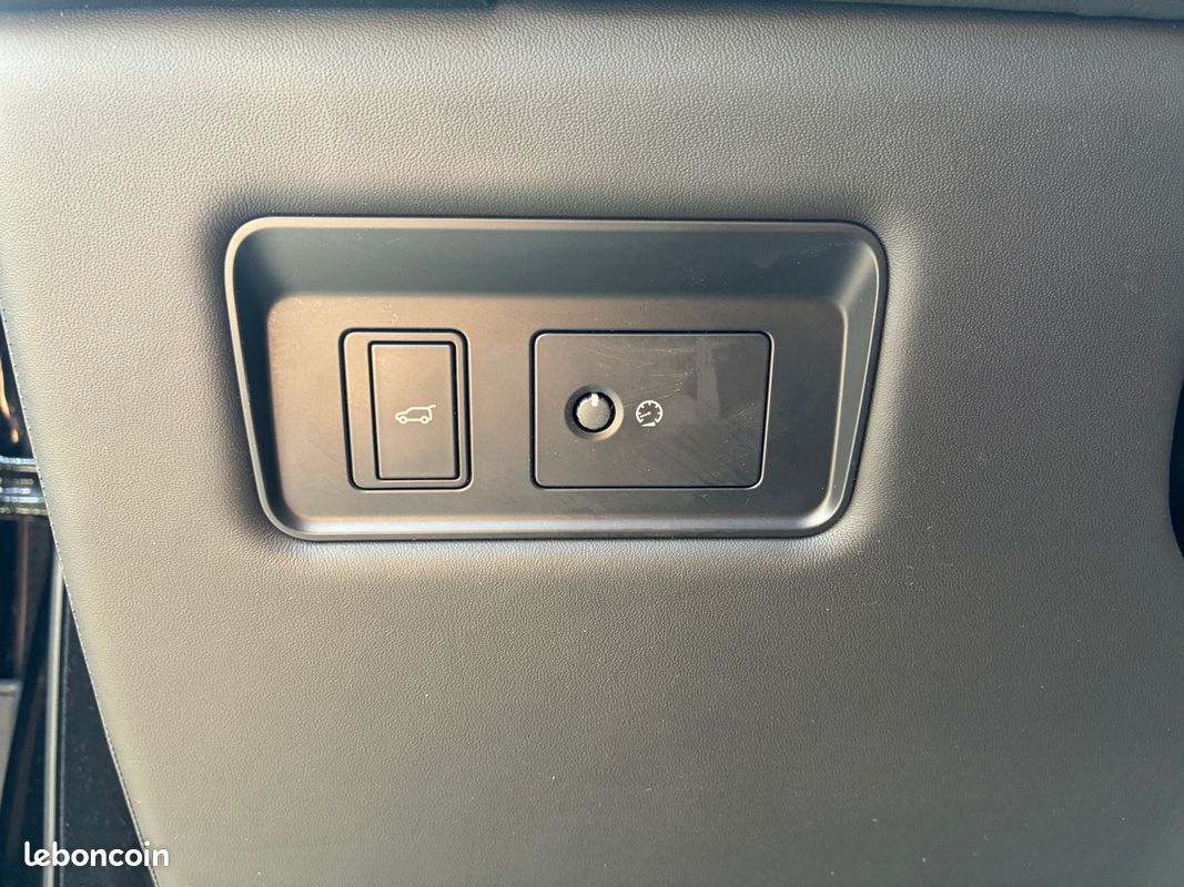 LAND ROVER RANGE ROVER IV 5.0 V8 SUPERCHARGED 525 AUTOBIOGRAPHY 525Ch Garantie 12 mois (image 23)
