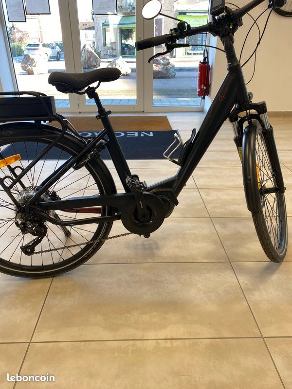 Vae O2feel Vog D9 Trekking Vélos