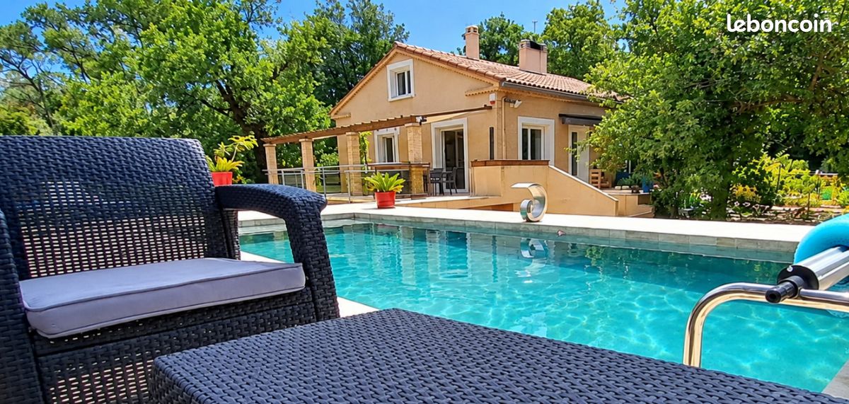 Maison 5 pièces 148 m² · à Forcalqueiret · 148 m² · 549 000 €