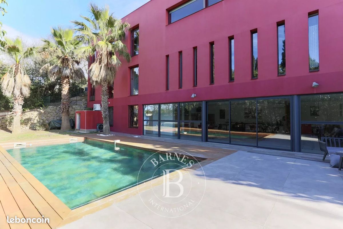 Maison 9 pièces 360 m² · à Montpellier · 360 m² · 1 590 000 €