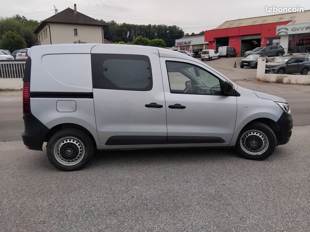 Renault Kangoo Express (2) Confort Blue dCi 95 9.992HT (image 6)