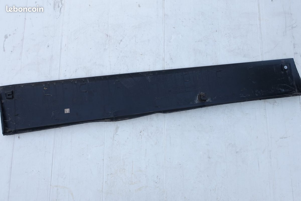 Baguette De Protection Intérieure Latérale Droite Pour Renault Trafic III (3) - MZ2 - Occasion