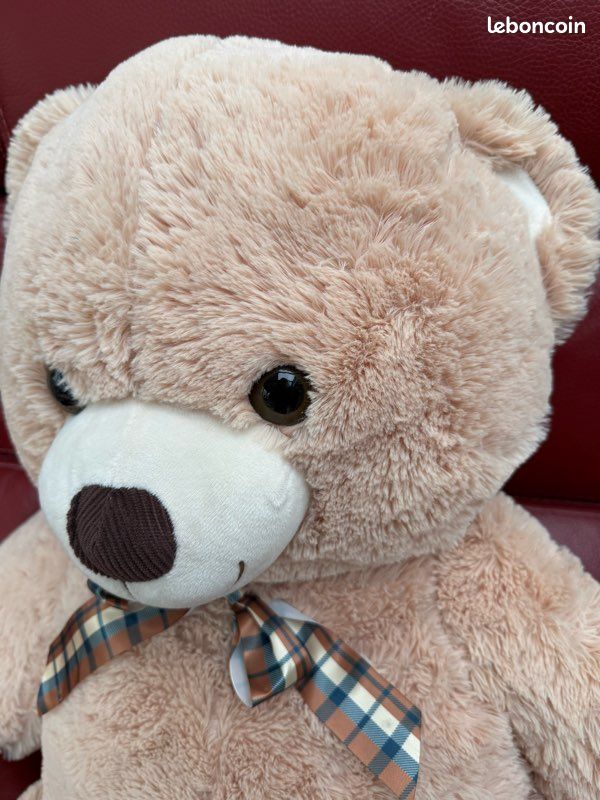 Peluche ours XXL une marron et l’autre beige (image 8)