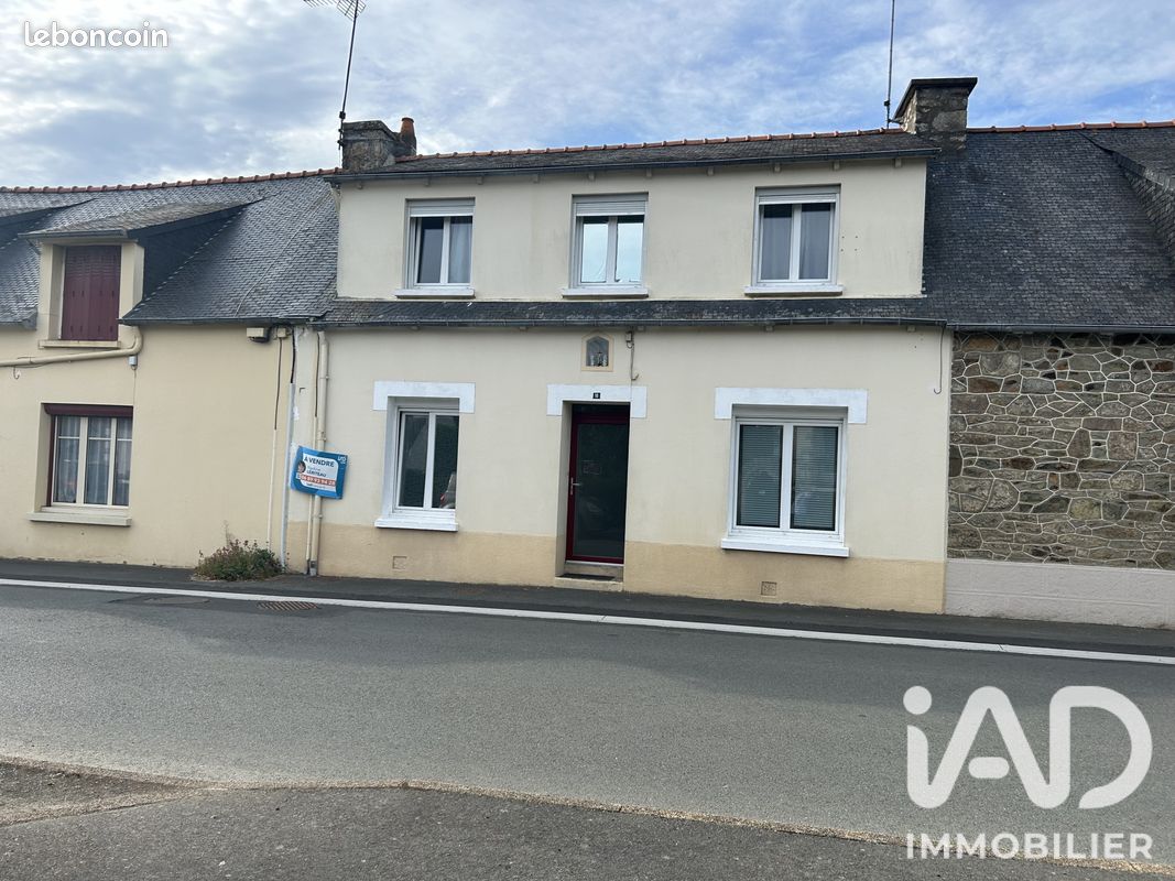 Maison 4 pièces 80 m² · à Pommerit-le-Vicomte · 80 m² · 85 000 €