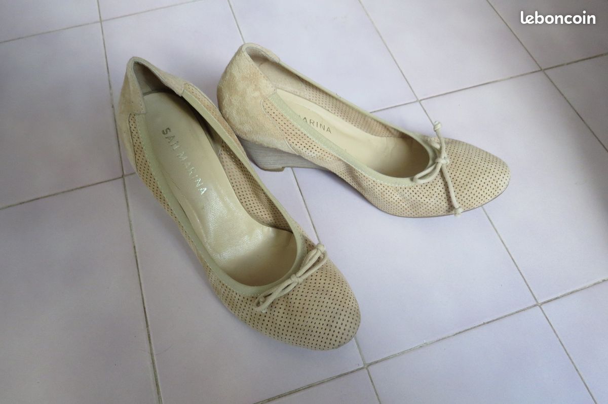 2076 :Escarpins beige T40 San Marina mpc6 (image 1)