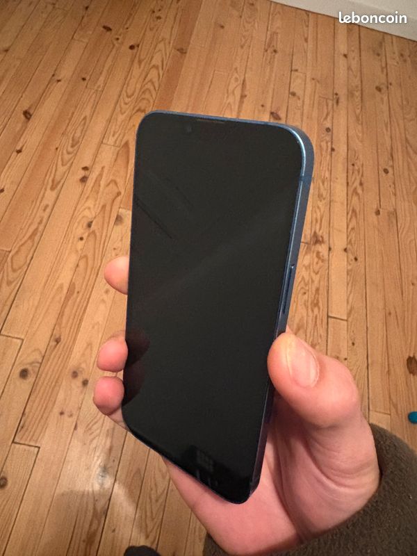 IPhone 13 (image 2)