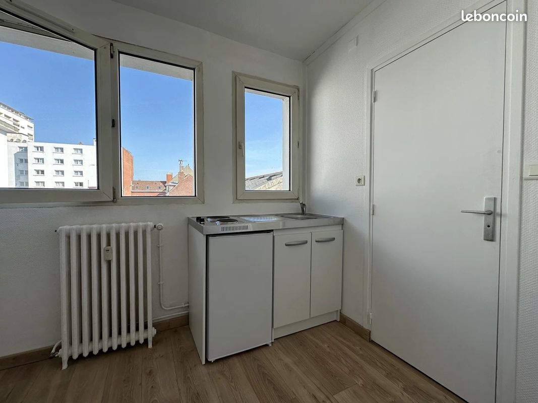 Appartement 1 pièce 15 m² · à Calais · 15 m² · 400 €