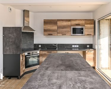 Maison 330 000 € - 80 m²
