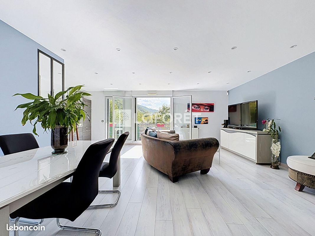 Appartement 3 pièces 71 m² · à Tencin · 71 m² · 320 000 €