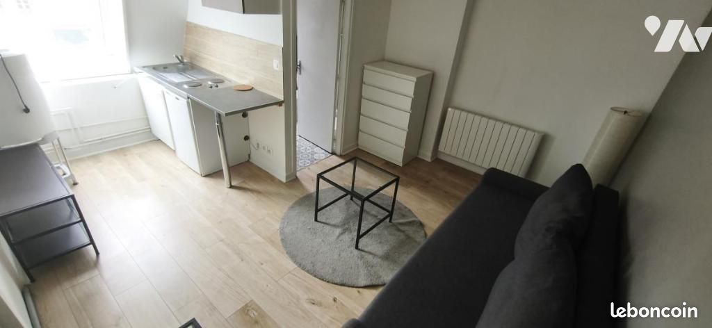 Appartement 1 pièce 17 m² · à Douai · 17 m² · 420 €