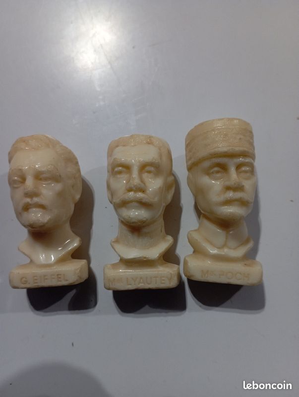 Figurines vintage TOTAL (image 1)