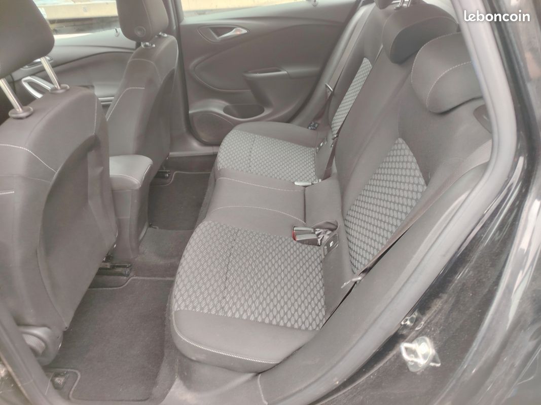 Opel Astra Sport Tourer 1.6 CDTI 110 cv (image 13)
