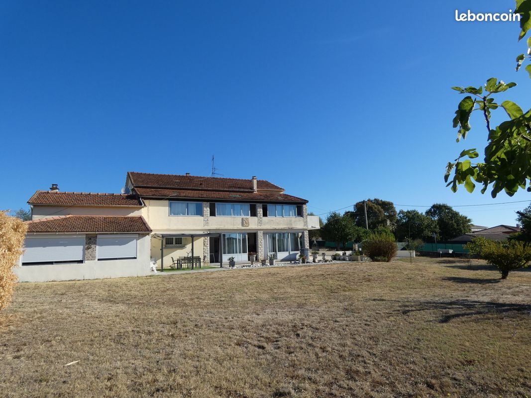 Maison 7 pièces 249 m² · à Alès · 249 m² · 449 000 €