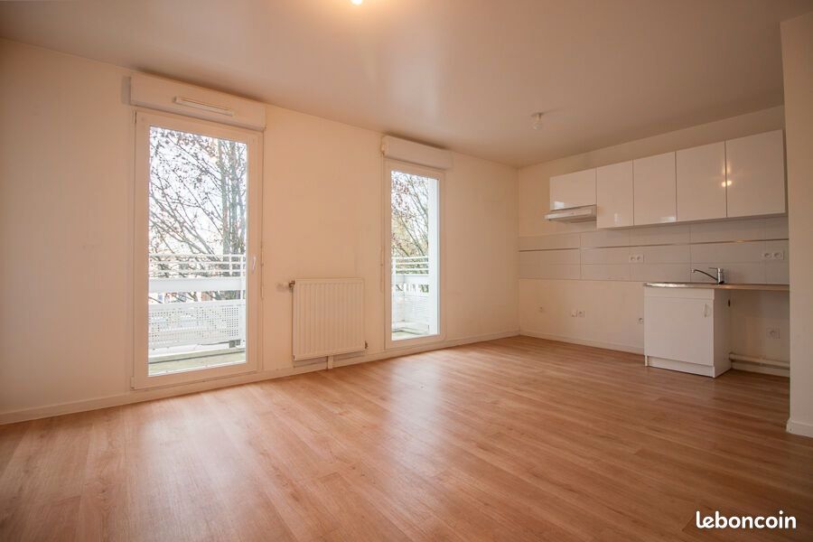 Appartement 2 pièces 40 m² · à Cergy · 40 m² · 898 €