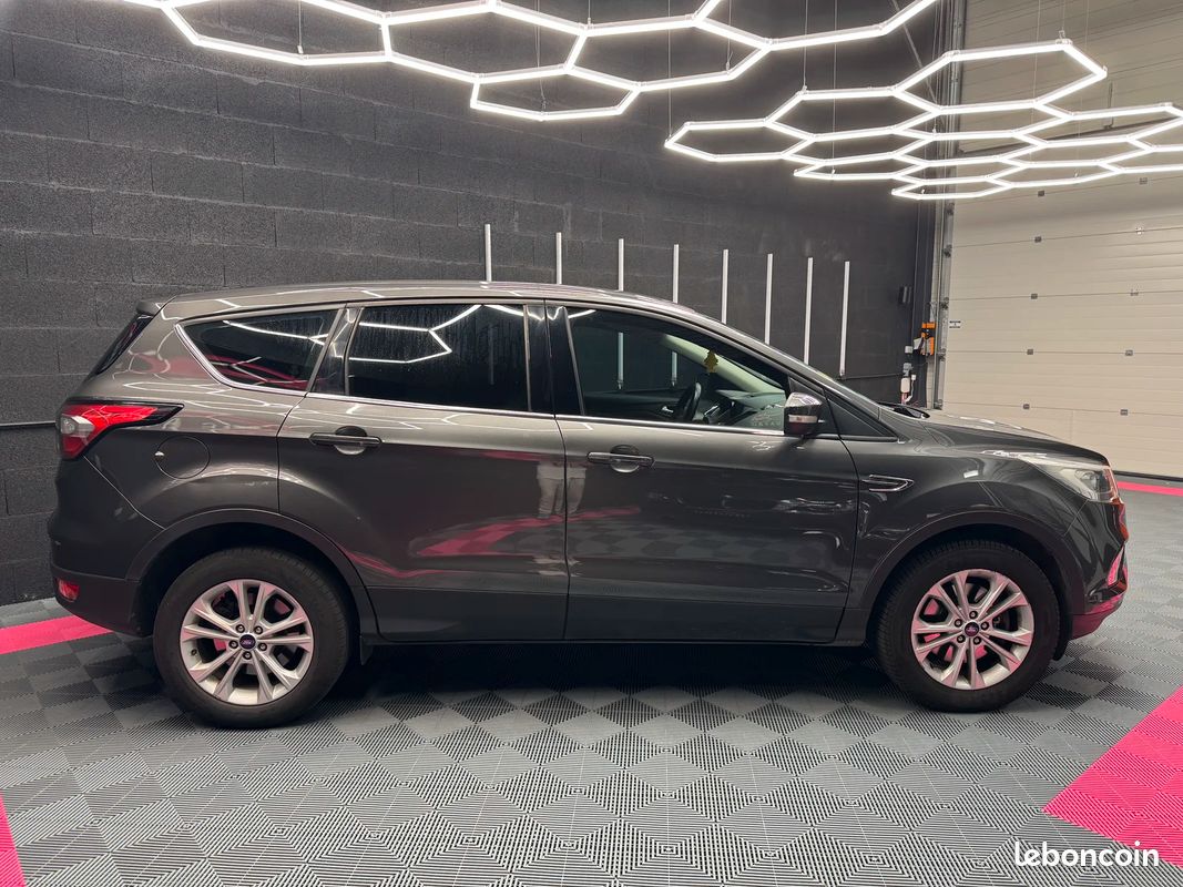 Ford KUGA Executive / CarPlay (image 5)