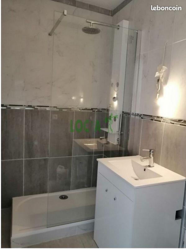 Appartement a louer rillieux-la-pape - 4 pièce(s) - 100 m2 - Surfyn