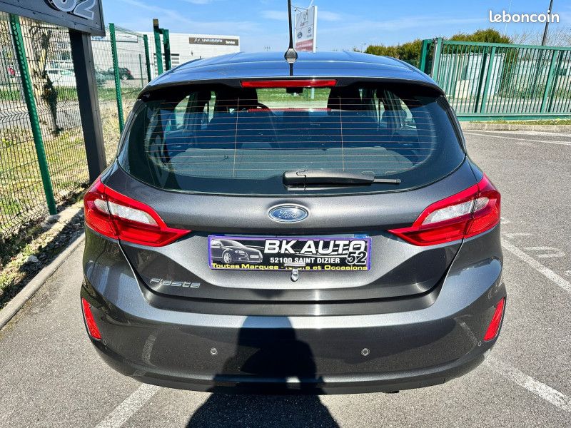 Ford FIESTA 1.5 TDCI 85CH CONNECT BUSINESS 5P (image 3)